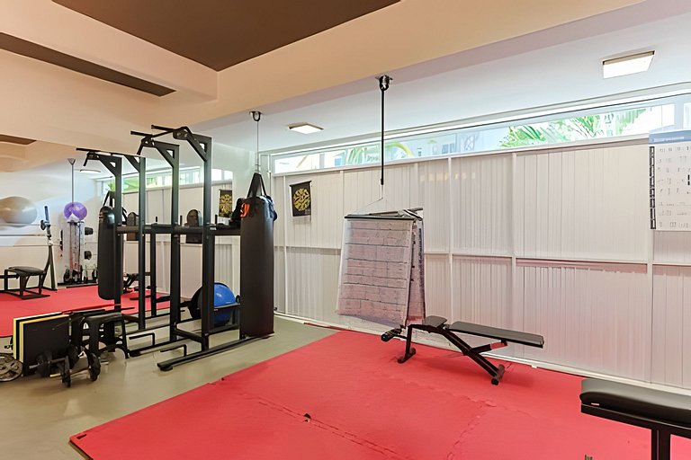 Casa com Academia em Jurerê IN