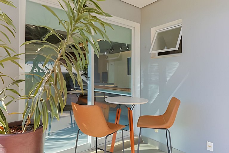 Casa com Academia em Jurerê IN