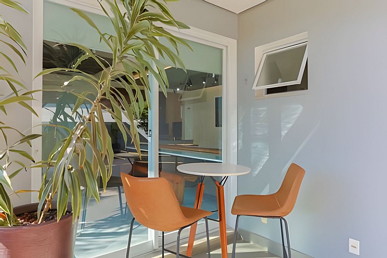 Casa com Academia em Jurerê IN